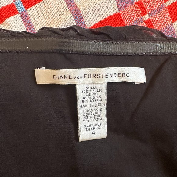 DIANE VON FURSTENBERG BLACK SILK STRAPLESS PARTY DRESS WITH SEQUINS. SIZE 4 - Picture 13 of 15